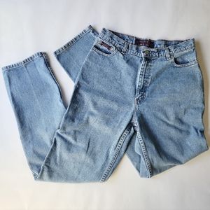 Mountain Lake Lighter Wash High Waist Vintage Denim Jeans